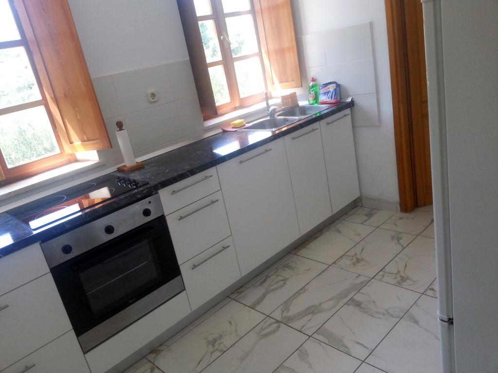 Holiday Home Villa Kastel Zrnovo Pokoj fotografie