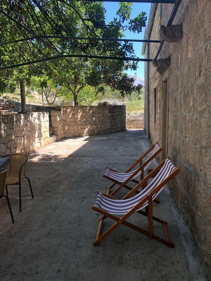 Holiday Home Villa Kastel Zrnovo Exteriér fotografie